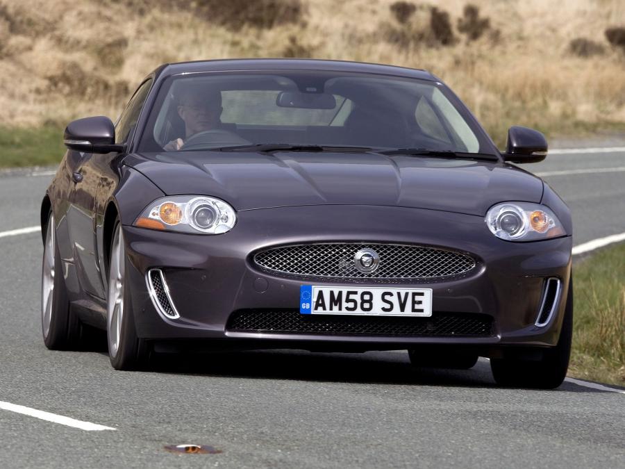  Jaguar XK Coupe 2009 года  (UK) (фото 4 из 13)